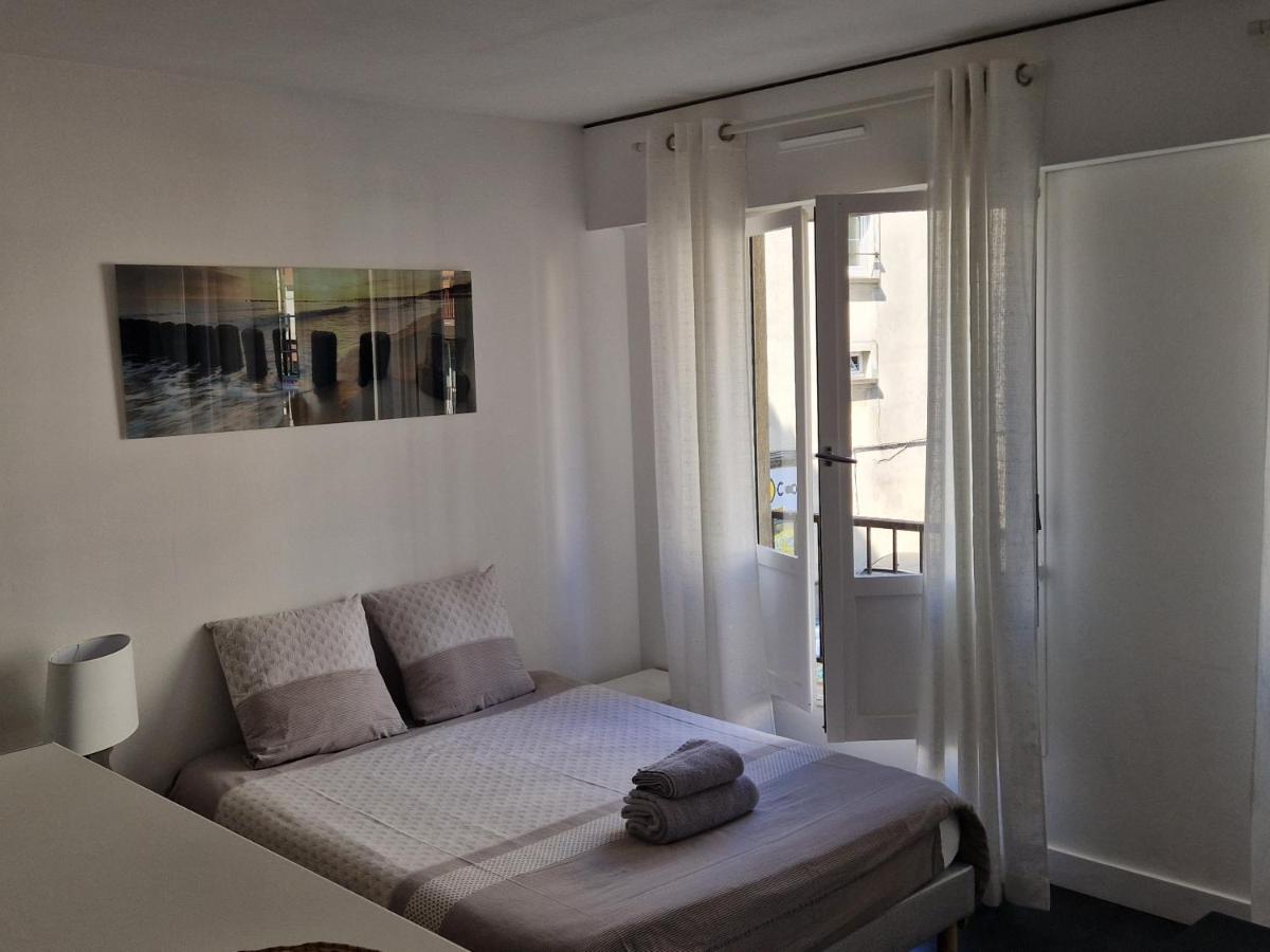Studio Cosy Fontainebleau Hyper Centre Exterior photo